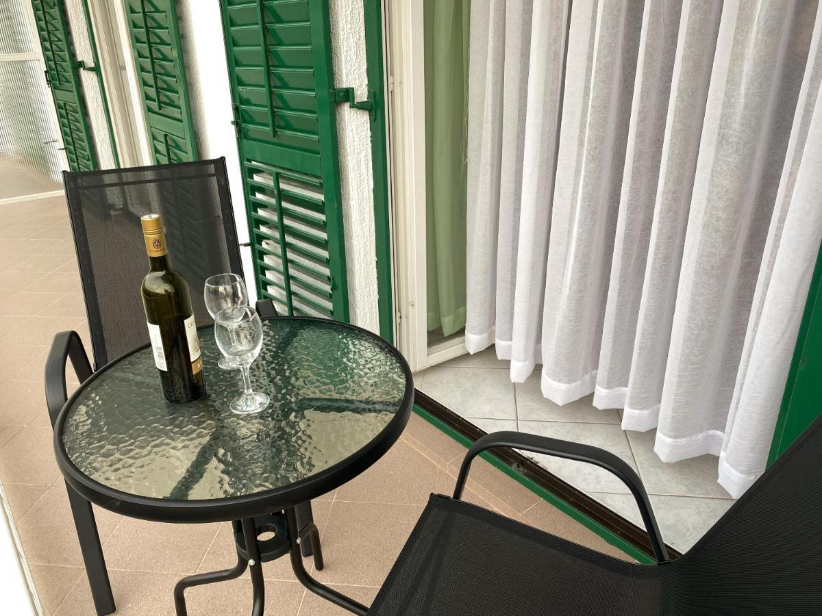 Apartments Pulic Žaborić Zewnętrze zdjęcie