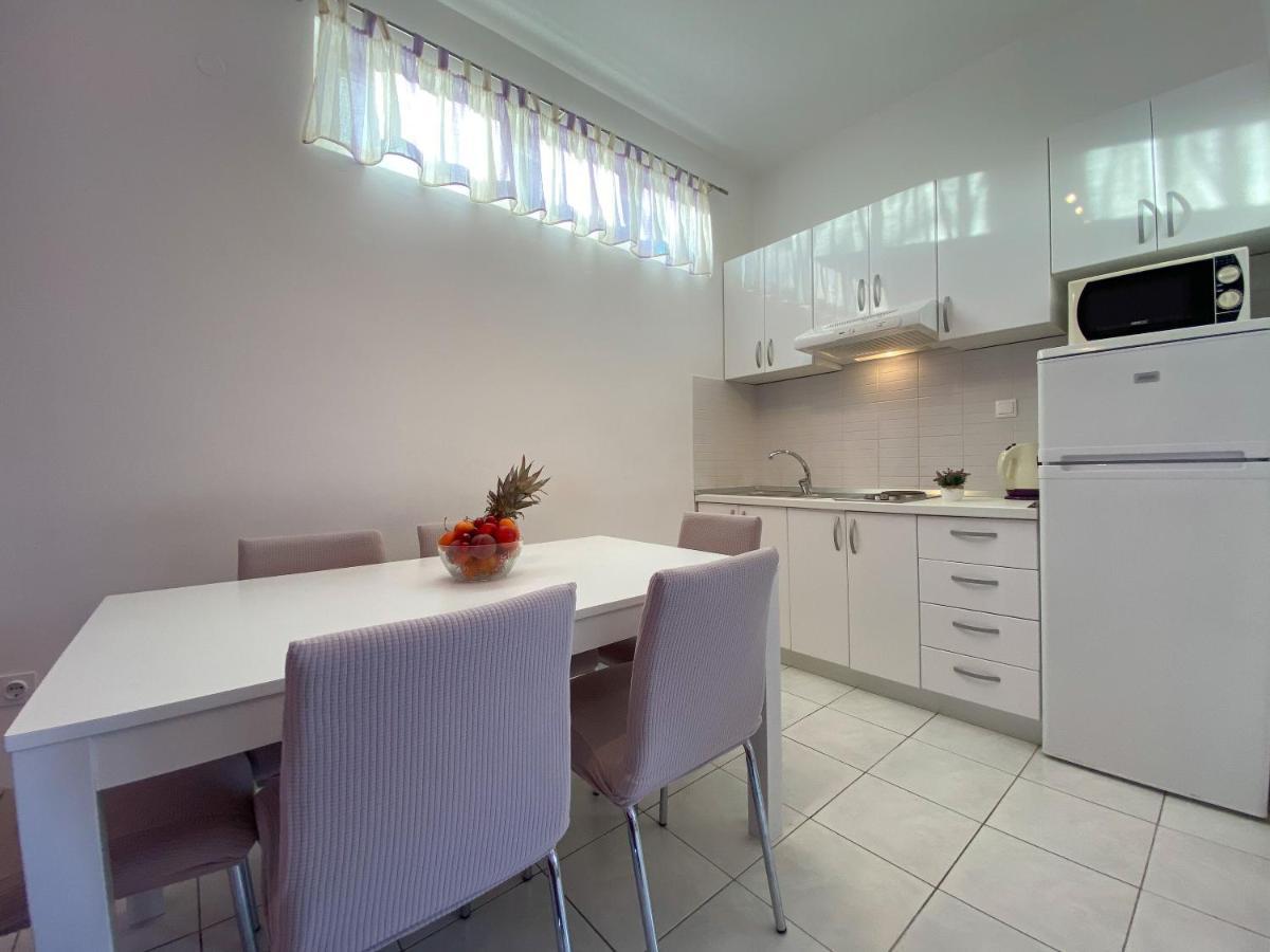 Apartments Pulic Žaborić Zewnętrze zdjęcie